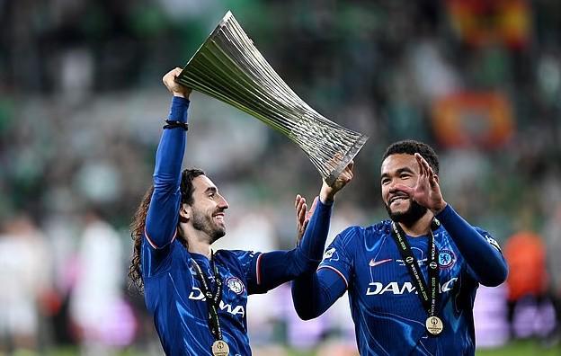 kaiyun-邮报：里斯-詹姆斯合同在今夏后只剩两年，蓝军相信他的忠诚