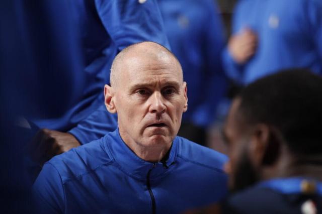 开云体育下载-请回卡莱尔步行者志在反弹 名宿劝球员们照照镜子